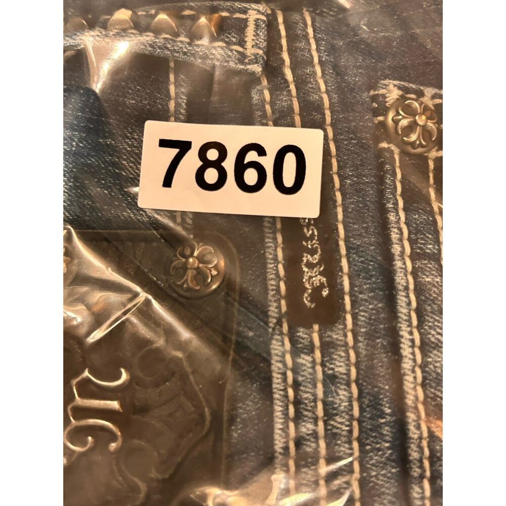 Miss Me Jeans Womens Sz 30 Boot Bootcut Blue Studded Denim Embroidered Y2K Flap - Picture 9 of 9